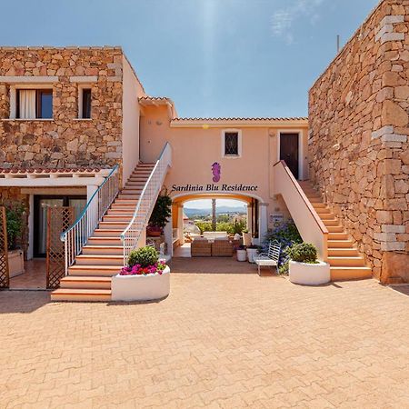 Sardinia Blu Residence Golfo Aranci Bagian luar foto