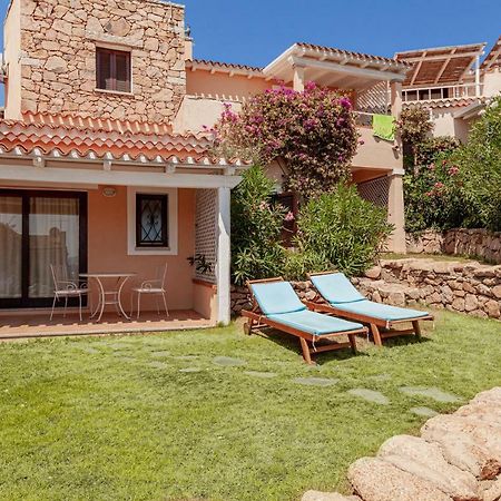 Sardinia Blu Residence Golfo Aranci Bagian luar foto