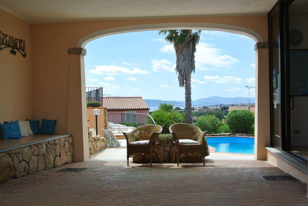 Sardinia Blu Residence Golfo Aranci Bagian luar foto
