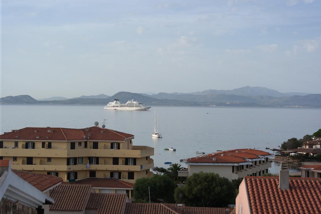 Sardinia Blu Residence Golfo Aranci Bagian luar foto