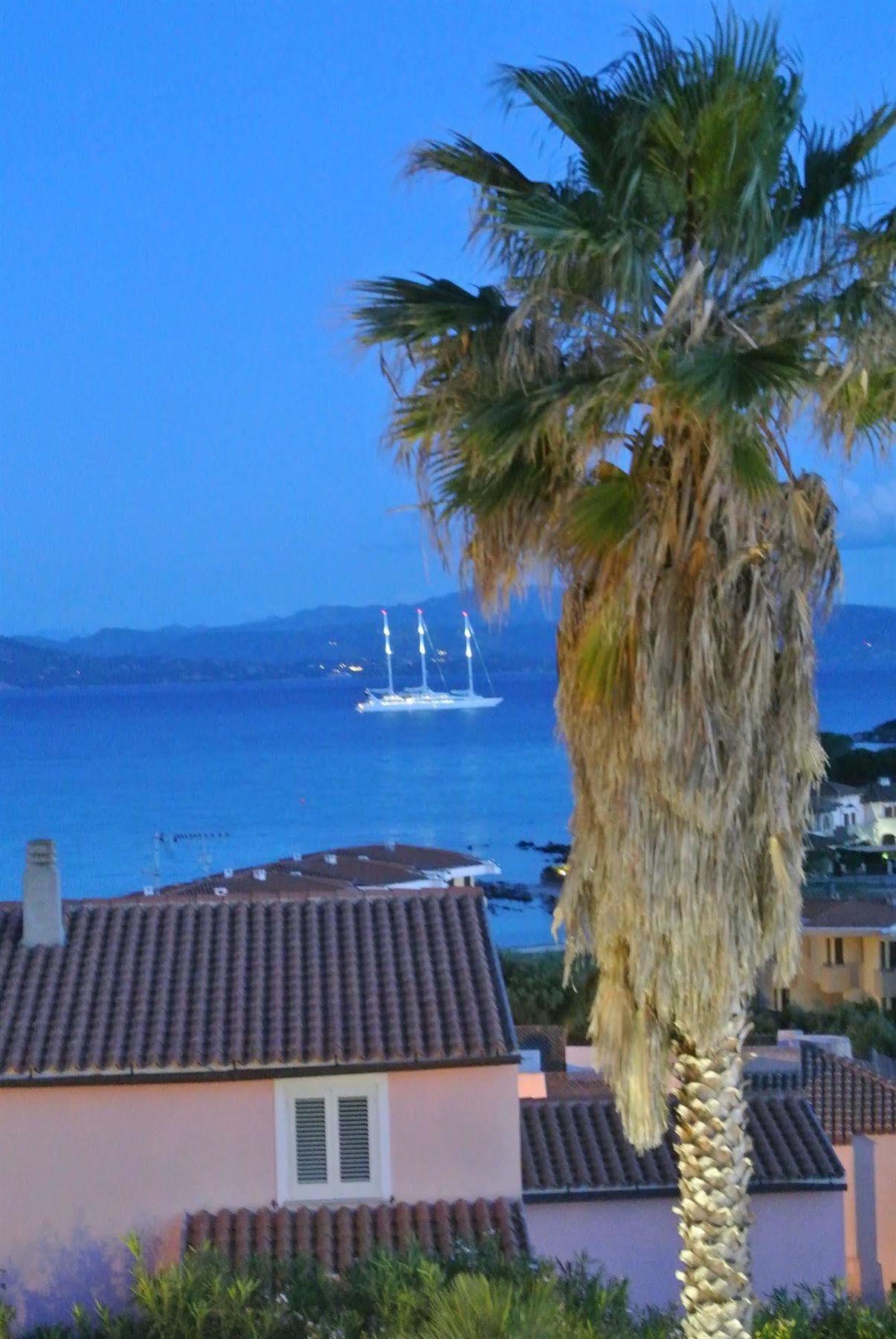 Sardinia Blu Residence Golfo Aranci Bagian luar foto