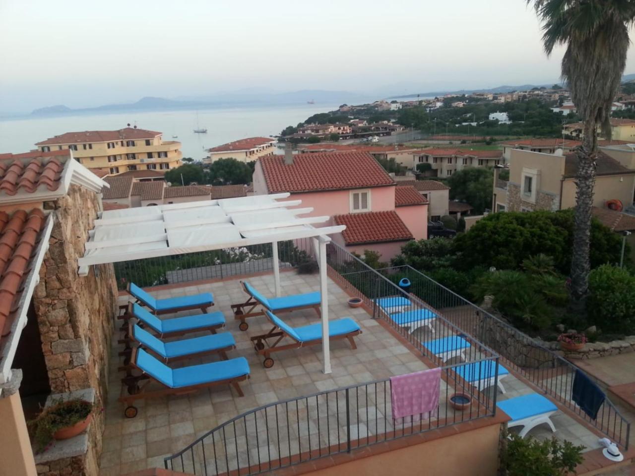 Sardinia Blu Residence Golfo Aranci Bagian luar foto