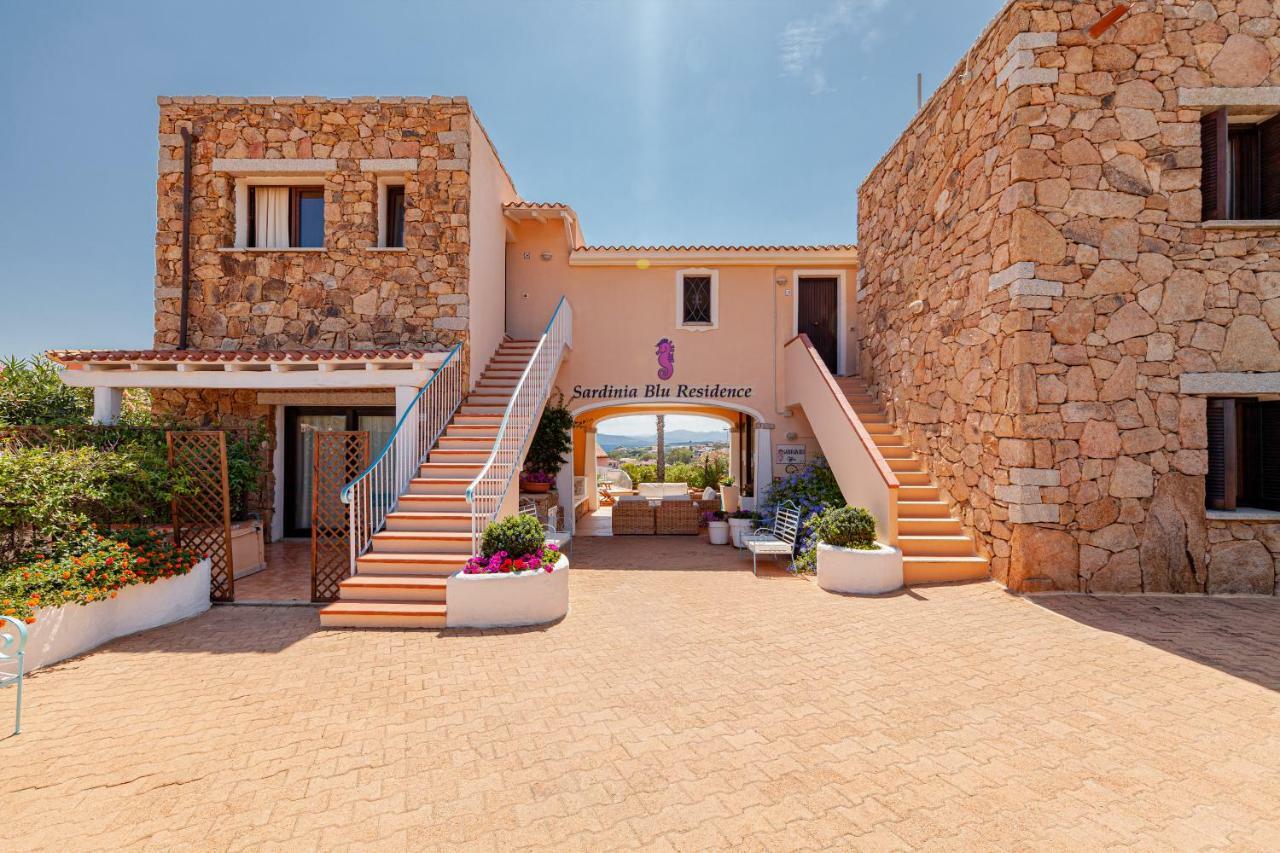 Sardinia Blu Residence Golfo Aranci Bagian luar foto