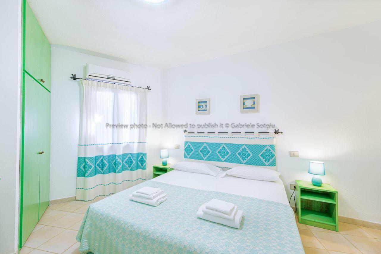 Sardinia Blu Residence Golfo Aranci Bagian luar foto