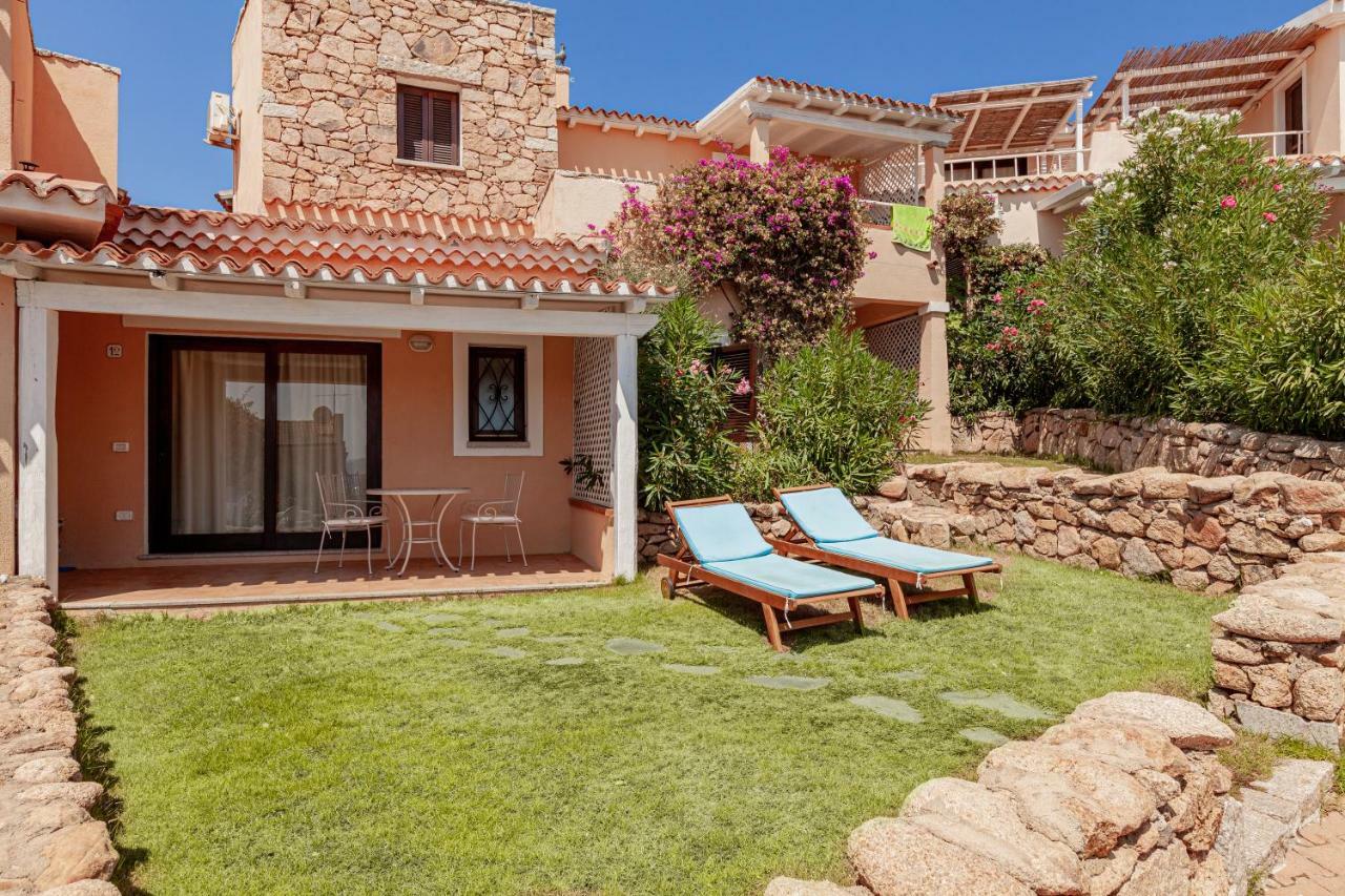 Sardinia Blu Residence Golfo Aranci Bagian luar foto